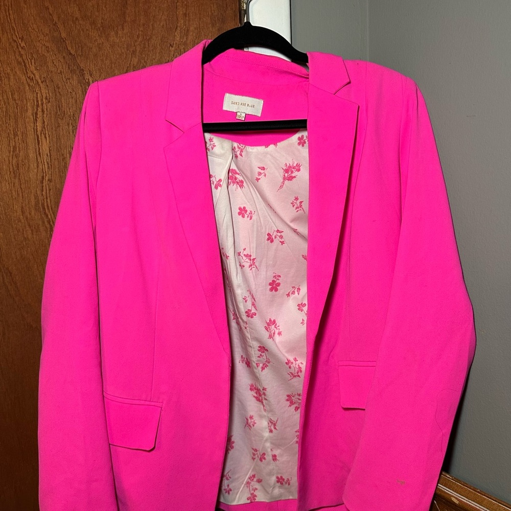 Skies Are Blue Women's Pink Blazer